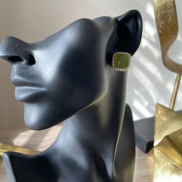 Vintage stud earrings N75 - Picture 4 of 4